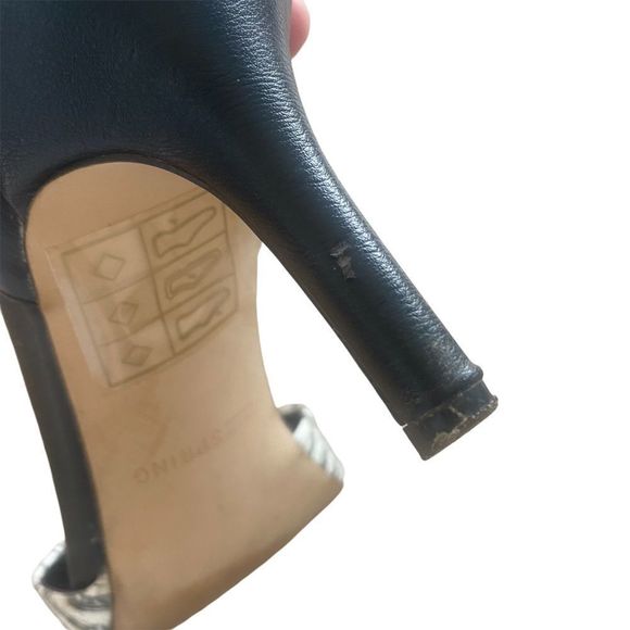 Call it spring women’s zebra print 3.5 inch heel with ankle strap size 9 - Picture 4 of 7